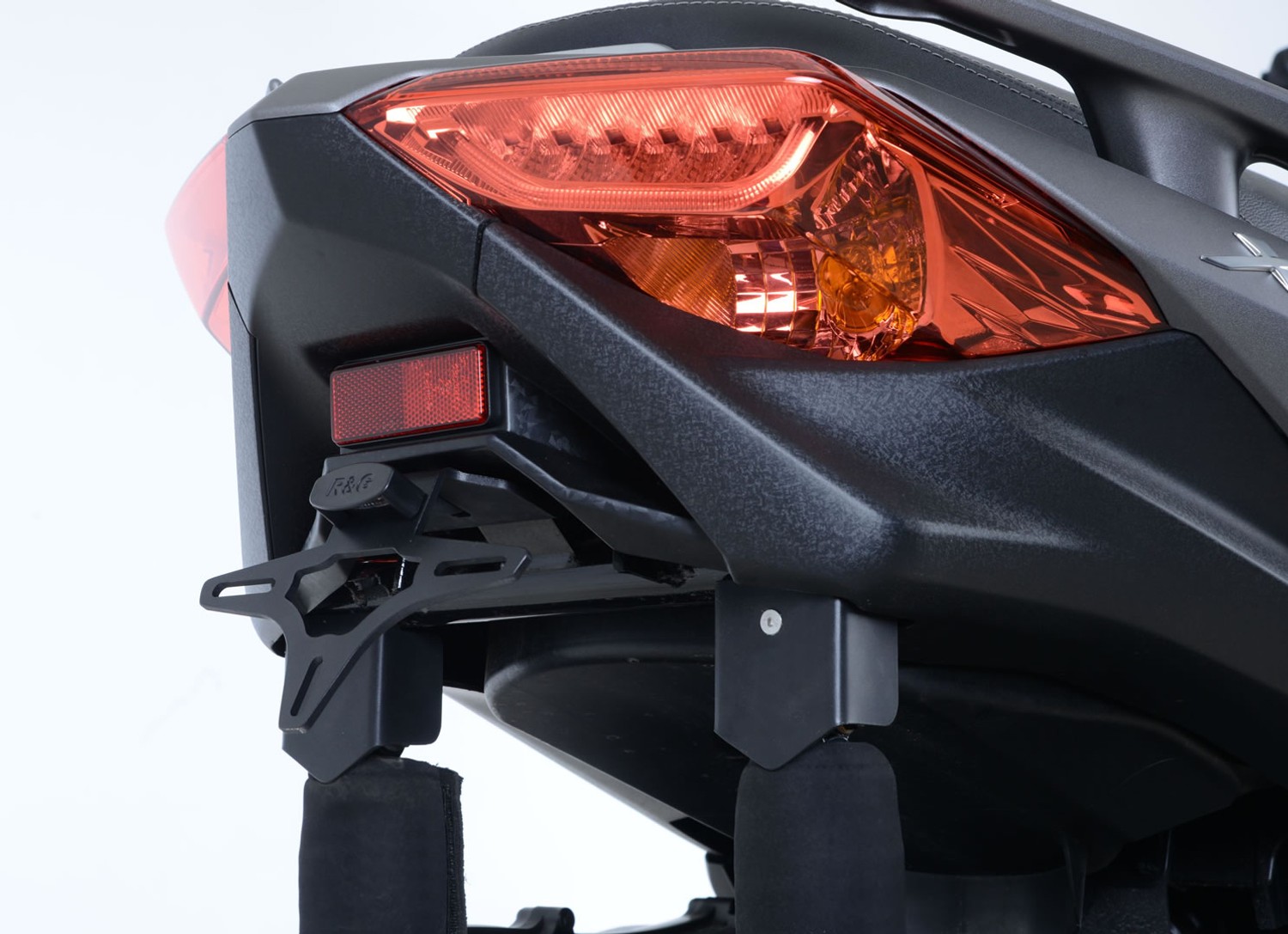 R&G Racing Licence Plate Holder for Yamaha X-Max 300 '17-'22, X-Max 125 '18-'22 R&G Racing Licence Plate Holder for Yamaha X-Max 300 '17-'22, X-Max 125 '18-'22
